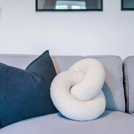 Homebird - Tavistock Leeds (West Yorkshire)