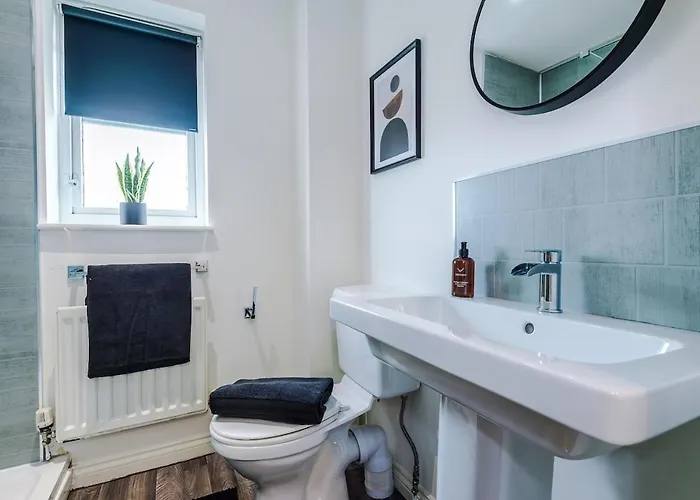 Homebird - Tavistock Λιντς