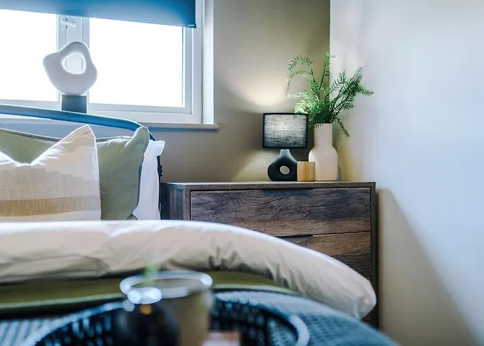 Homebird - Tavistock *