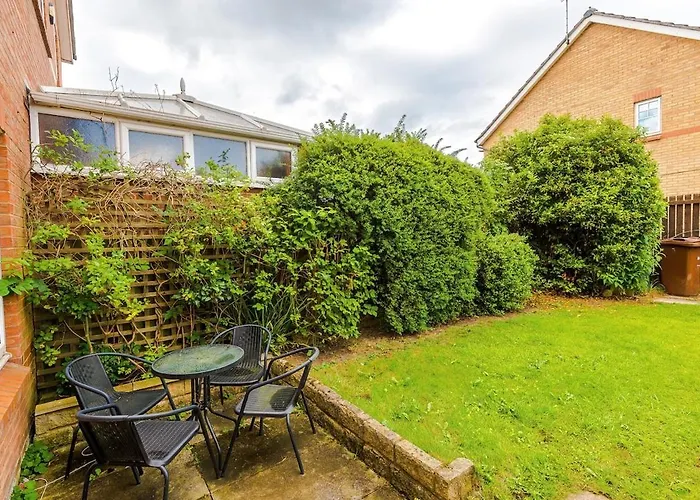 Homebird - Tavistock * 利兹