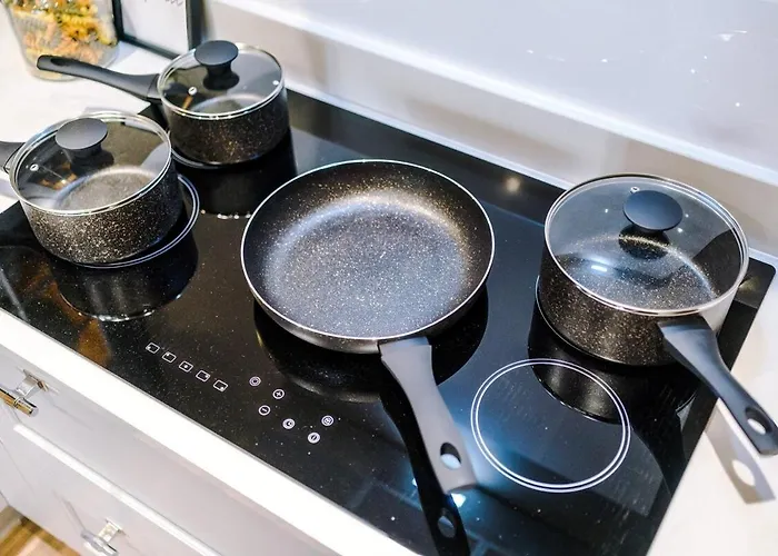 Homebird - Tavistock 度假居 *